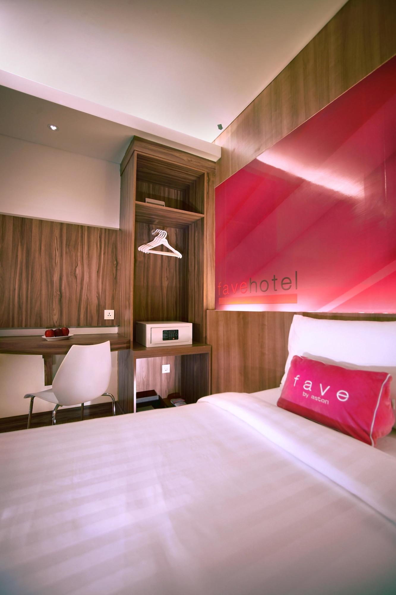 Favehotel Ltc Glodok Jakarta Exterior foto