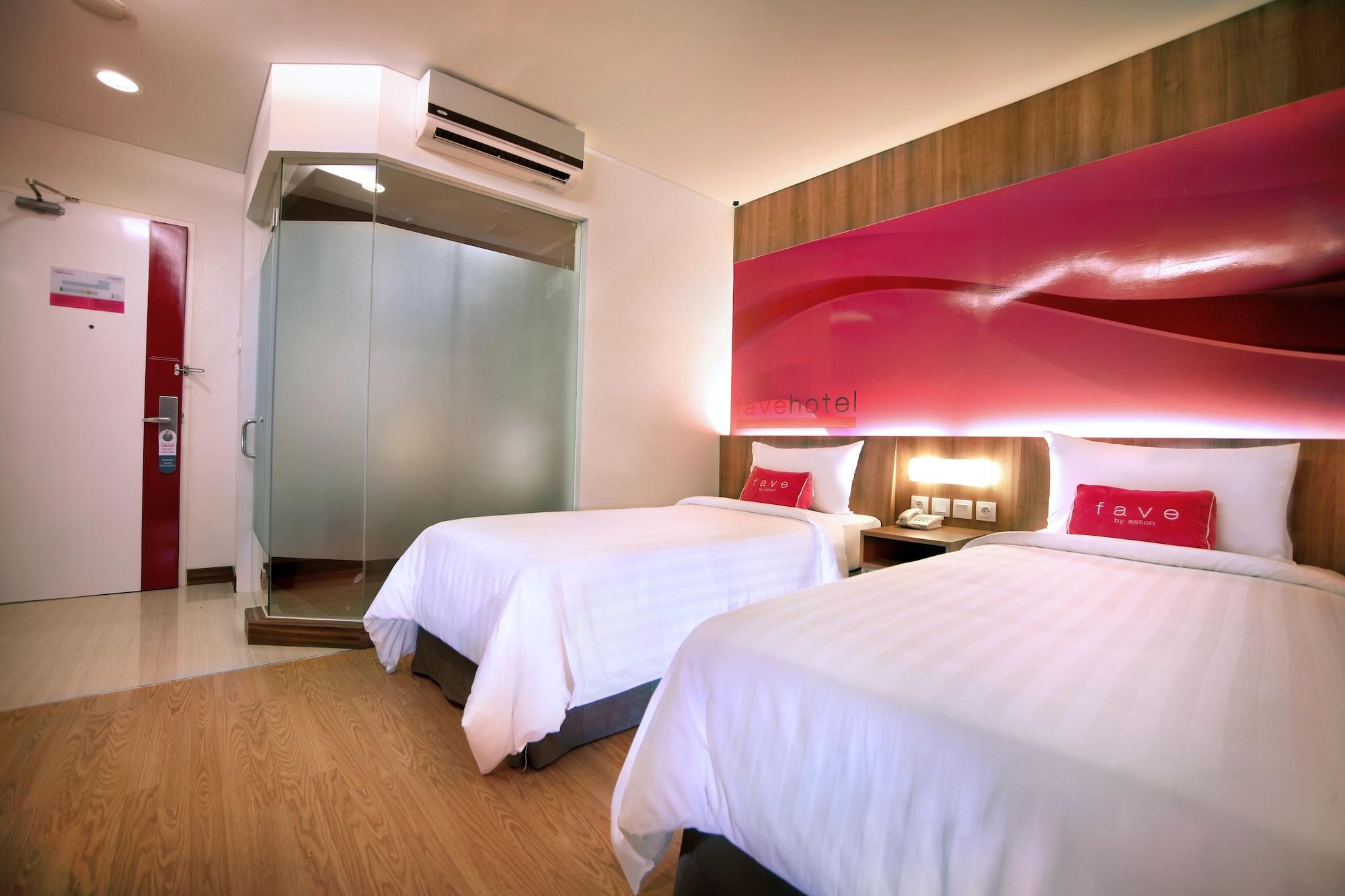 Favehotel Ltc Glodok Jakarta Exterior foto