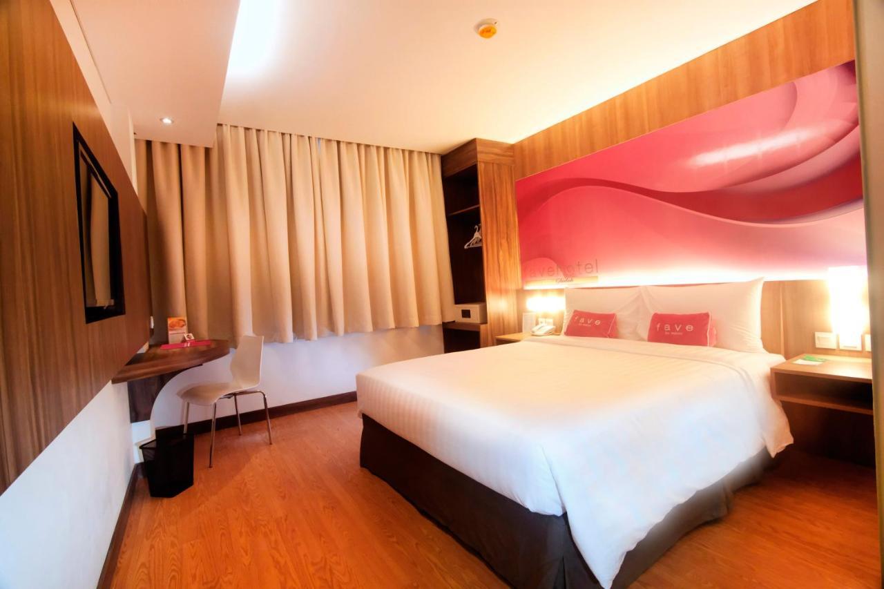 Favehotel Ltc Glodok Jakarta Exterior foto