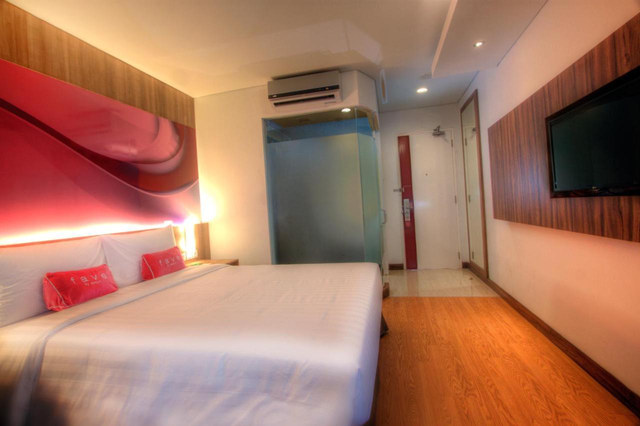 Favehotel Ltc Glodok Jakarta Exterior foto
