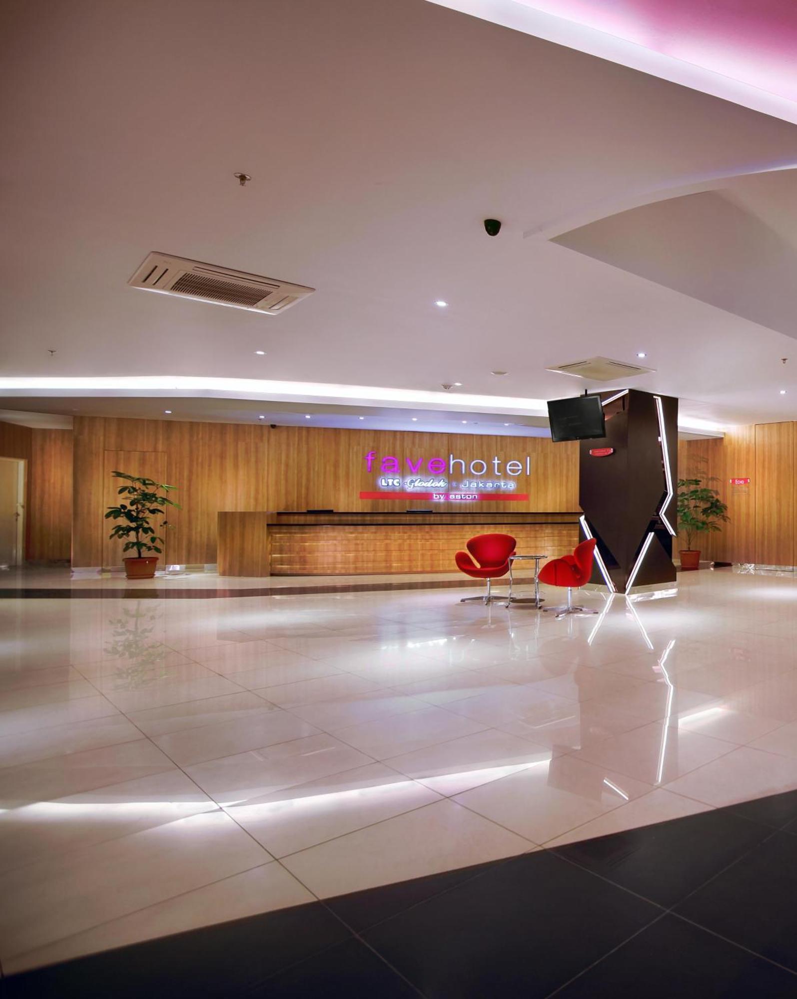 Favehotel Ltc Glodok Jakarta Exterior foto