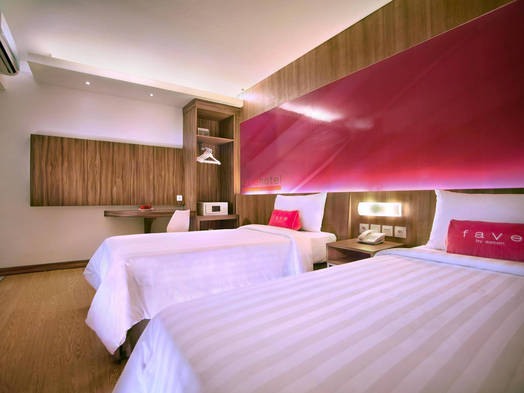 Favehotel Ltc Glodok Jakarta Exterior foto