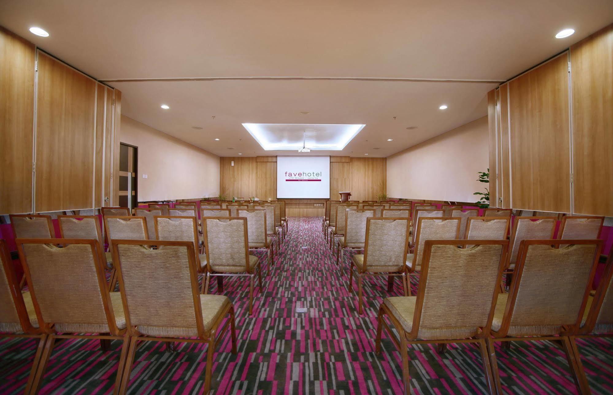 Favehotel Ltc Glodok Jakarta Exterior foto
